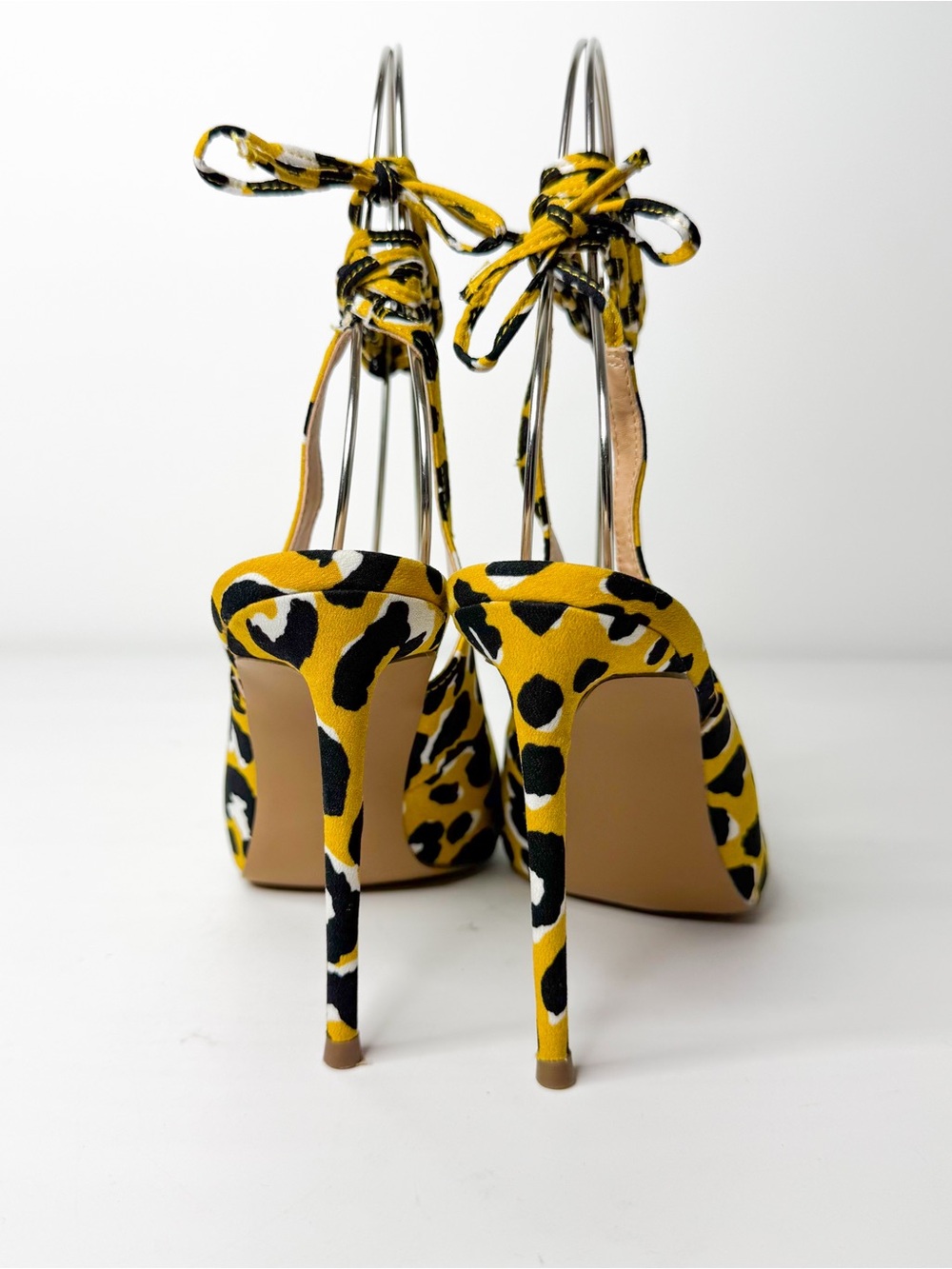 Steve Madden Yellow Leopard Print Lace-Up Heels Women’s Pumps 7.5 - Picture 4 of 8